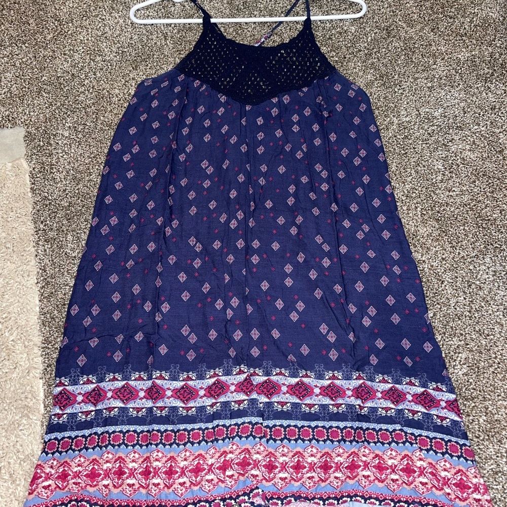 Flowy patterned dress